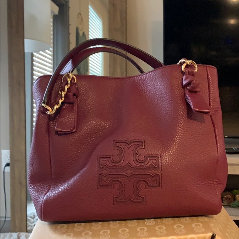 Beautiful Tory Burch Handbag